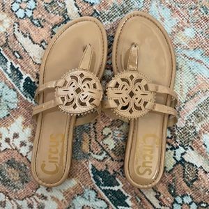 Circus Tory Burch Dupe
